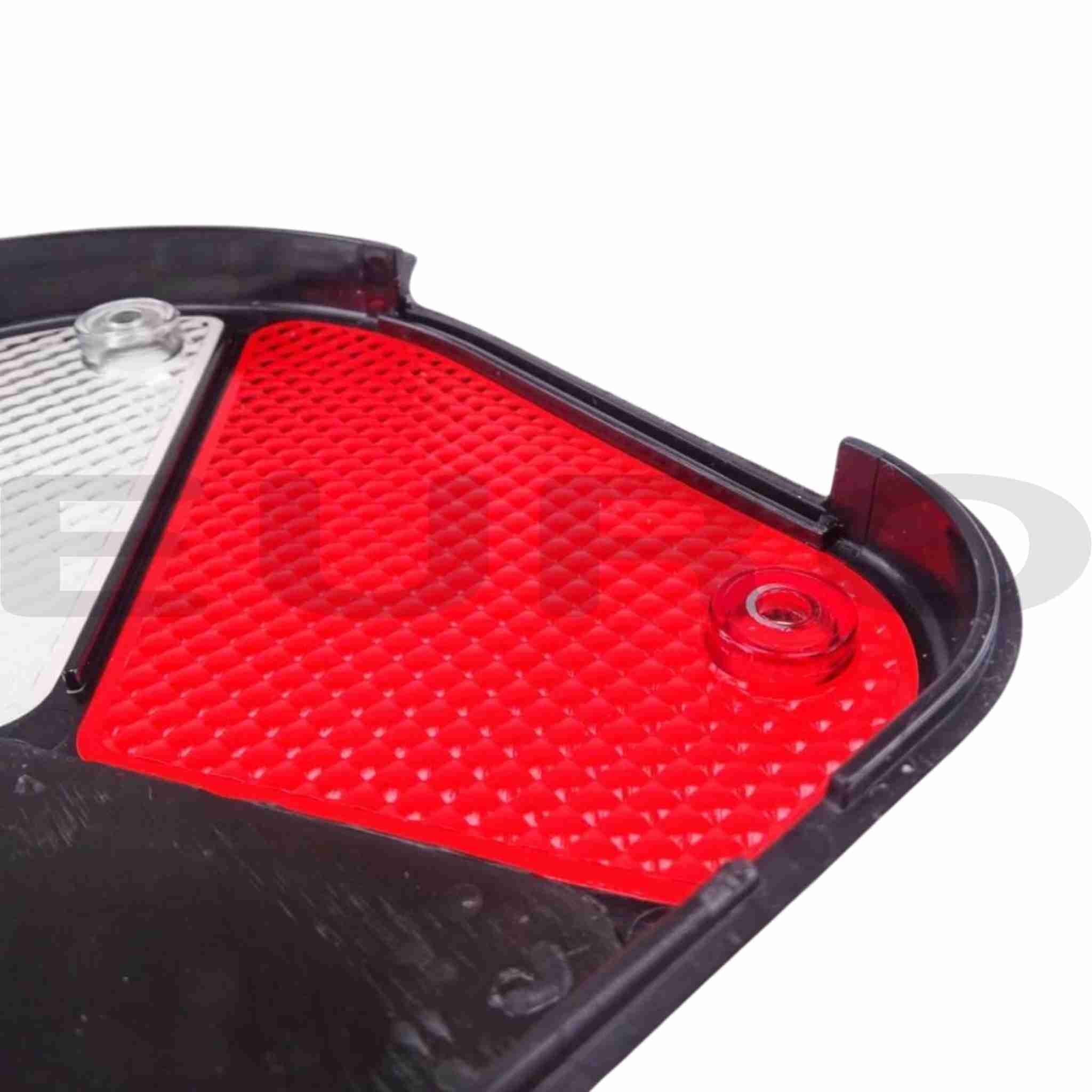 TZ000211 Trailer Aspöck Aspock Baglygteglas Multipoint II 2 Venstre Højre 18-8470-007 Euro Trailer