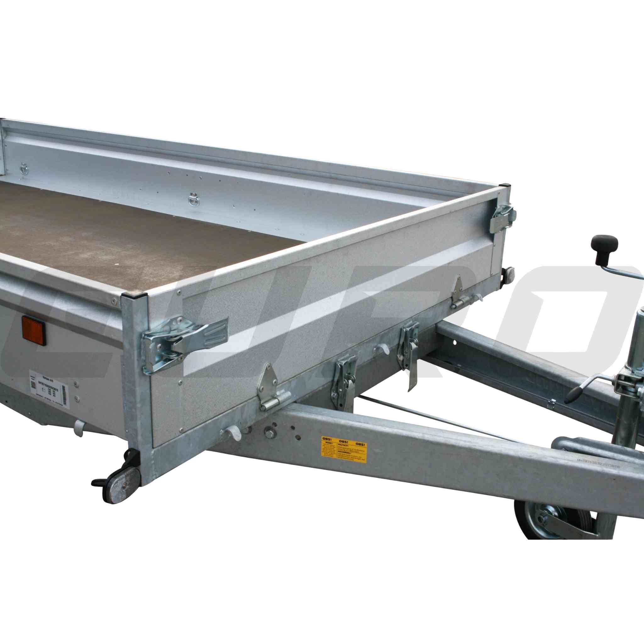 TZ000257 Trailer Variant B715 S3 Vip Tip Basic Fritidstrailer B715S335U Euro Trailer